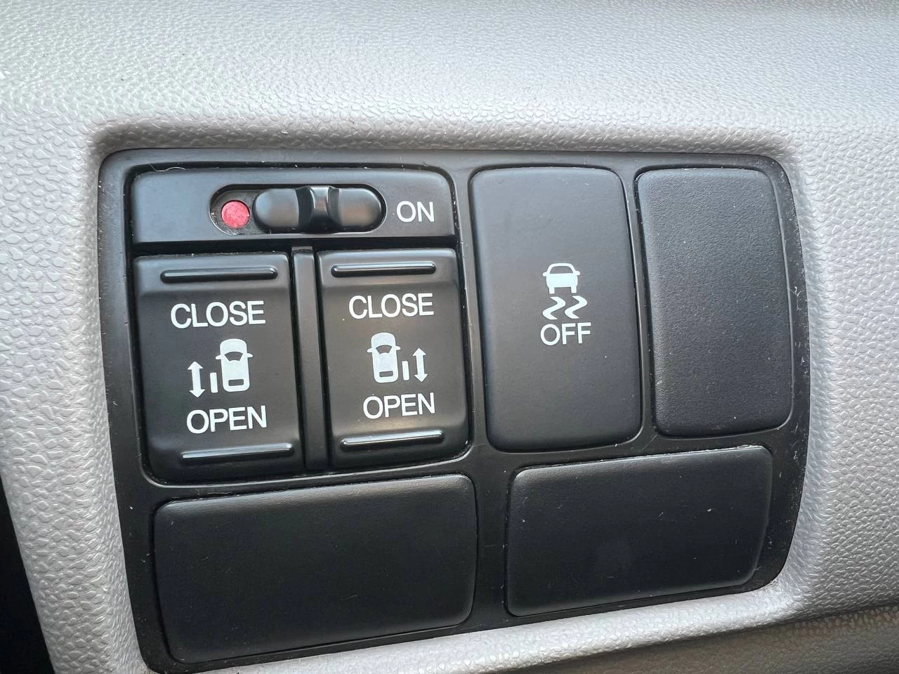 2013 Honda Odyssey EX**JAMAIS ACCIDENTEE**CAMERA DE RECUL**SIEGES CHAUFFANTS**MAGS** Main Image