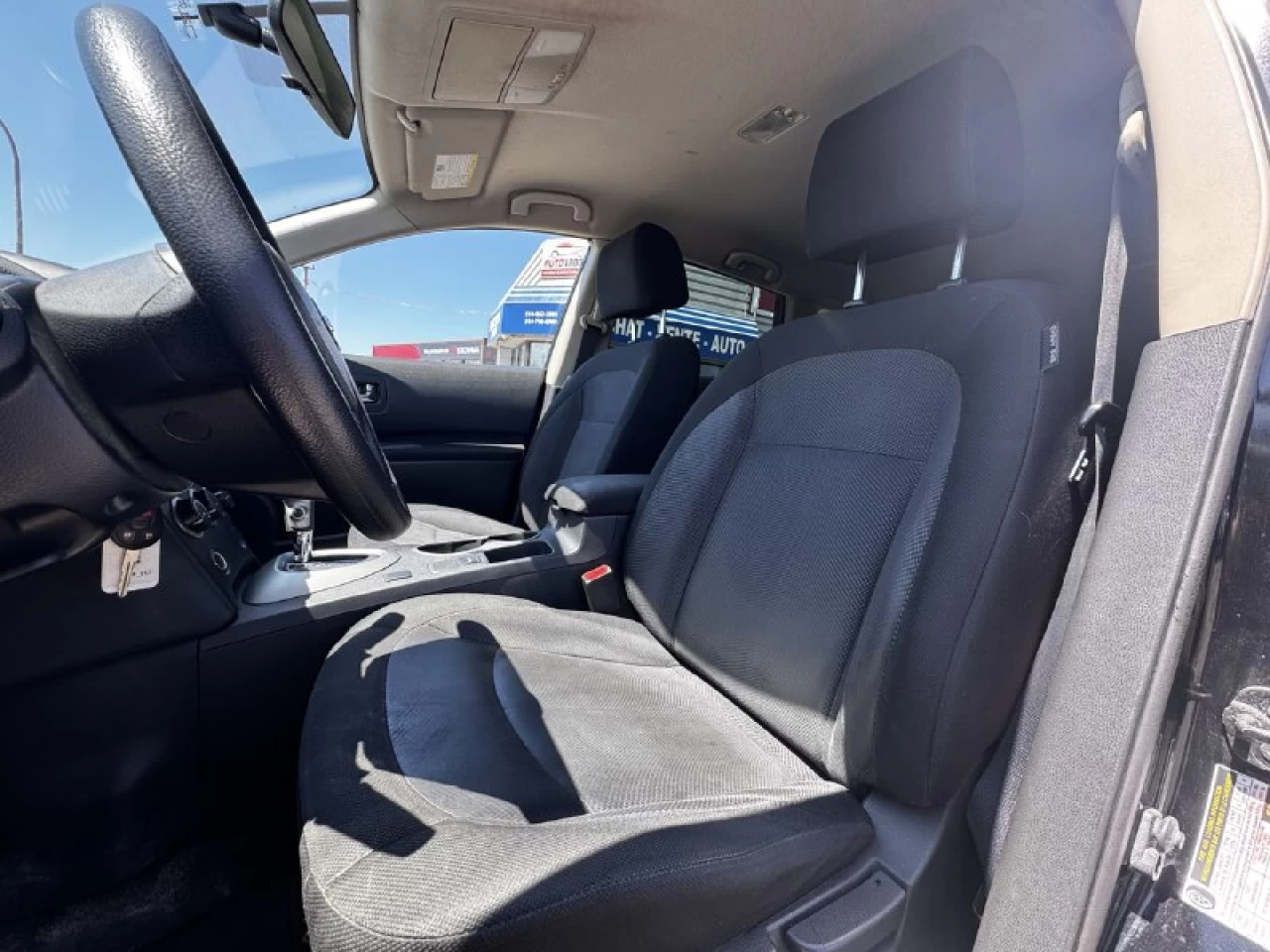2013 Nissan Rogue S** Main Image