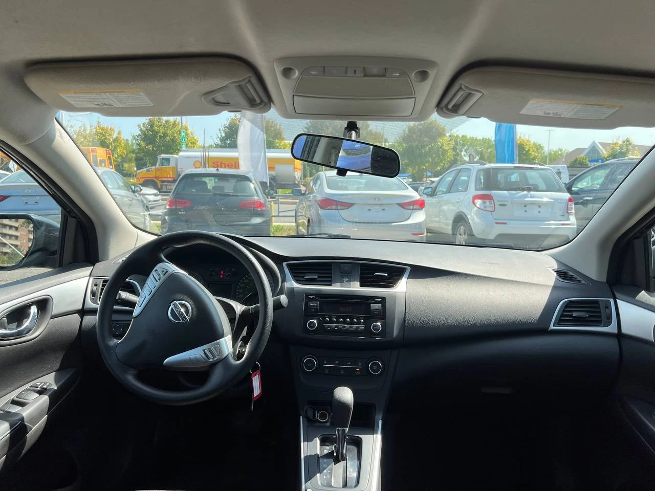 2017 Nissan Sentra S** Main Image