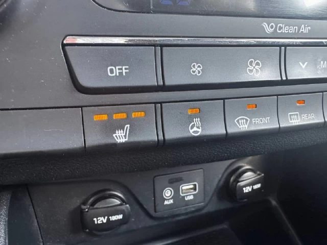 Hyundai Tucson SE**AWD**Jamais accidente**Un Propriétaire**CUIR**TOIT PANORAMIQUE**VOLANT CHAUFFNATS**SIEGES CHAUFFANTS**MAGS**CAMERA DE RECULE** 2017
