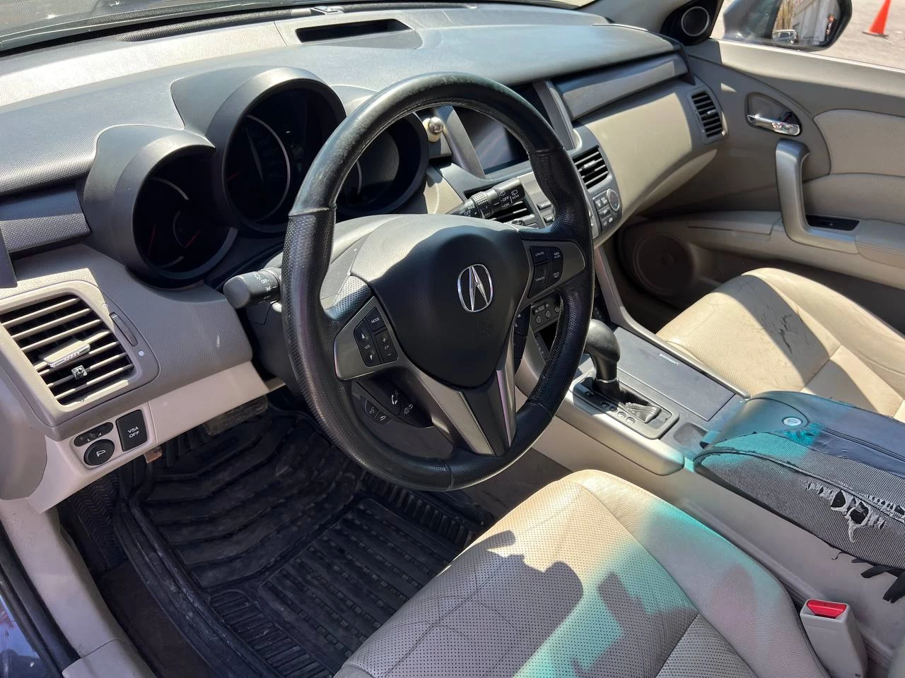 2010 Acura RDX Tech Pkg**AWD**Jamais Accidentee**TOIT OUVRANT**SIEGES CHAUFFNATS**SIEGES EN CUIR**Navigation**Mags** Image principale