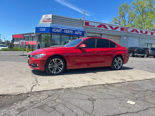 BMW 320i 320i xDrive**AWD**CERTIFIÉ Par La SAAQ**Jamais accidente**TOIT OUVRANT**VOLANT CHAUFFANTS**SIEGES  EN CUIR**SIEGES CHAUFFANTS** 2014
