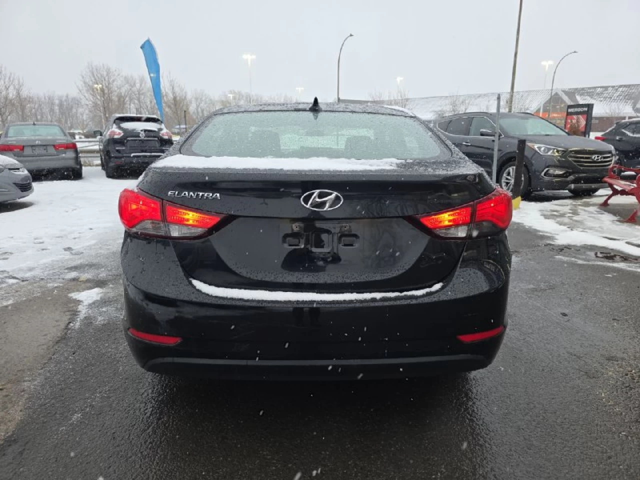 2015 Hyundai Elantra GL**SIEGES CHAUFFANTS** Image principale