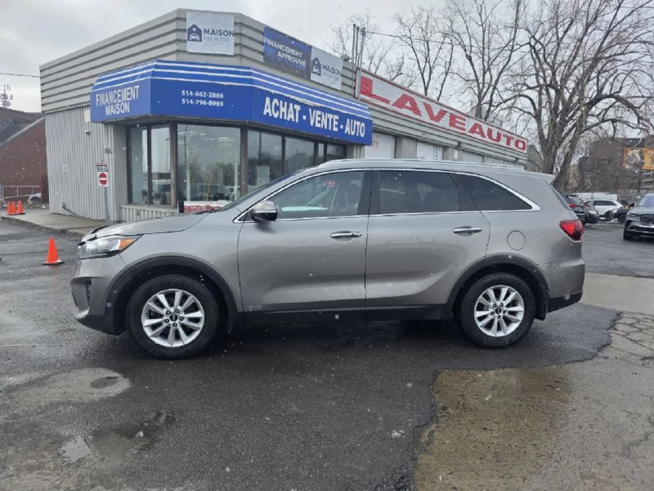 2019 Kia Sorento **LX**7 PASSAGERS**AWD**CAMERA DE RECUL**SIEGES CHAUFFANTS**MAGS**EN SPECIAL** Image principale