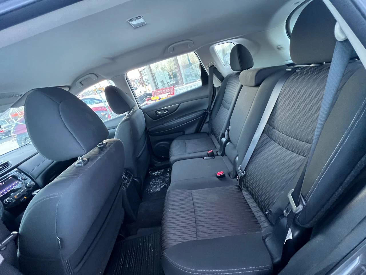 2018 Nissan Rogue S**CAMERA DE RECUL**SIEGES CHAUFFANTS**Alerte d’angle mort** Image principale