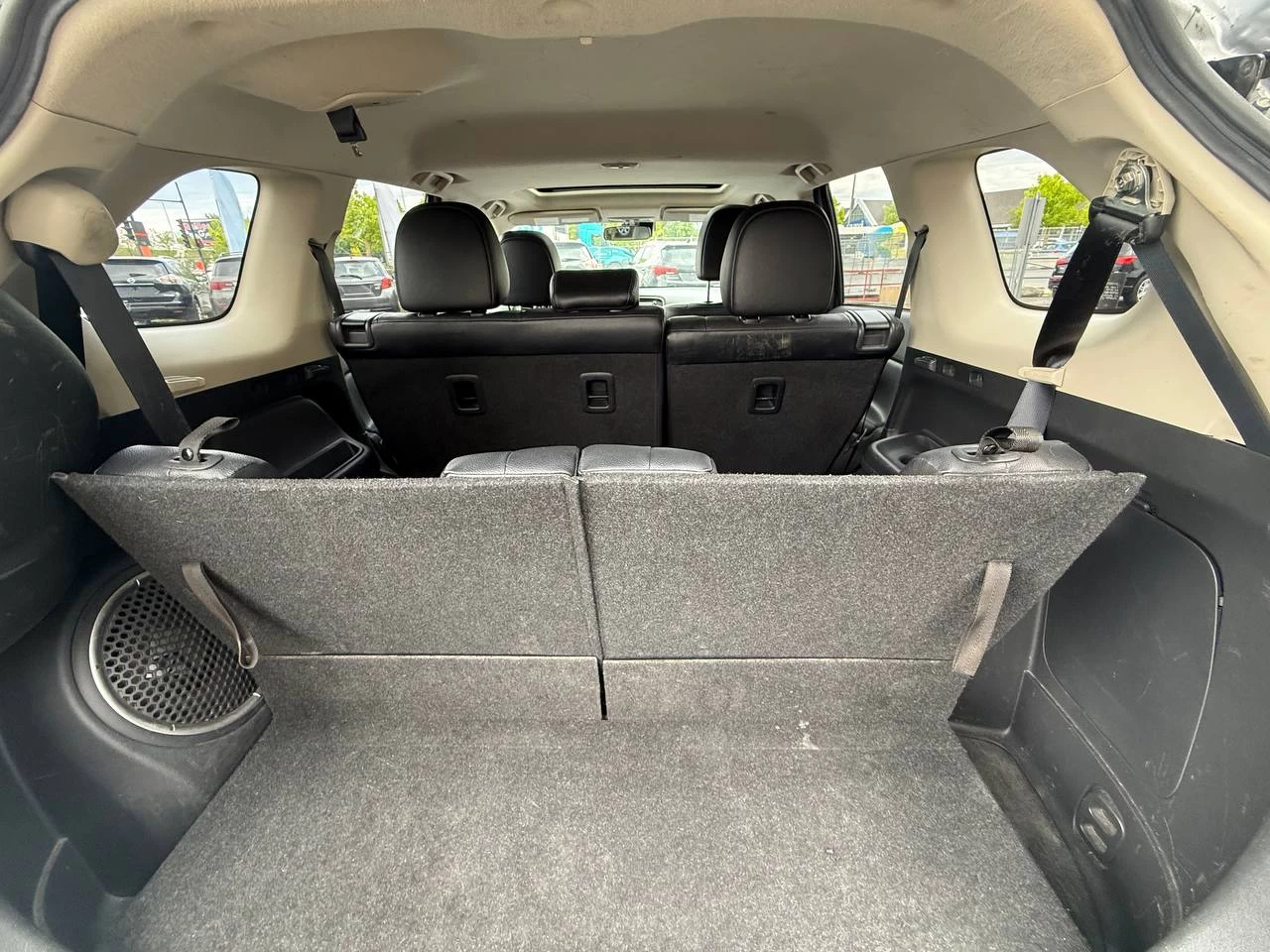 2015 Mitsubishi Outlander **GT**JAMAIS ACCIDENTEE**7 PASSAGERS**CUIR**NAVI**CAMERA DE RECUL**SIEGES CHAIFFANTS**MAGS** Image principale