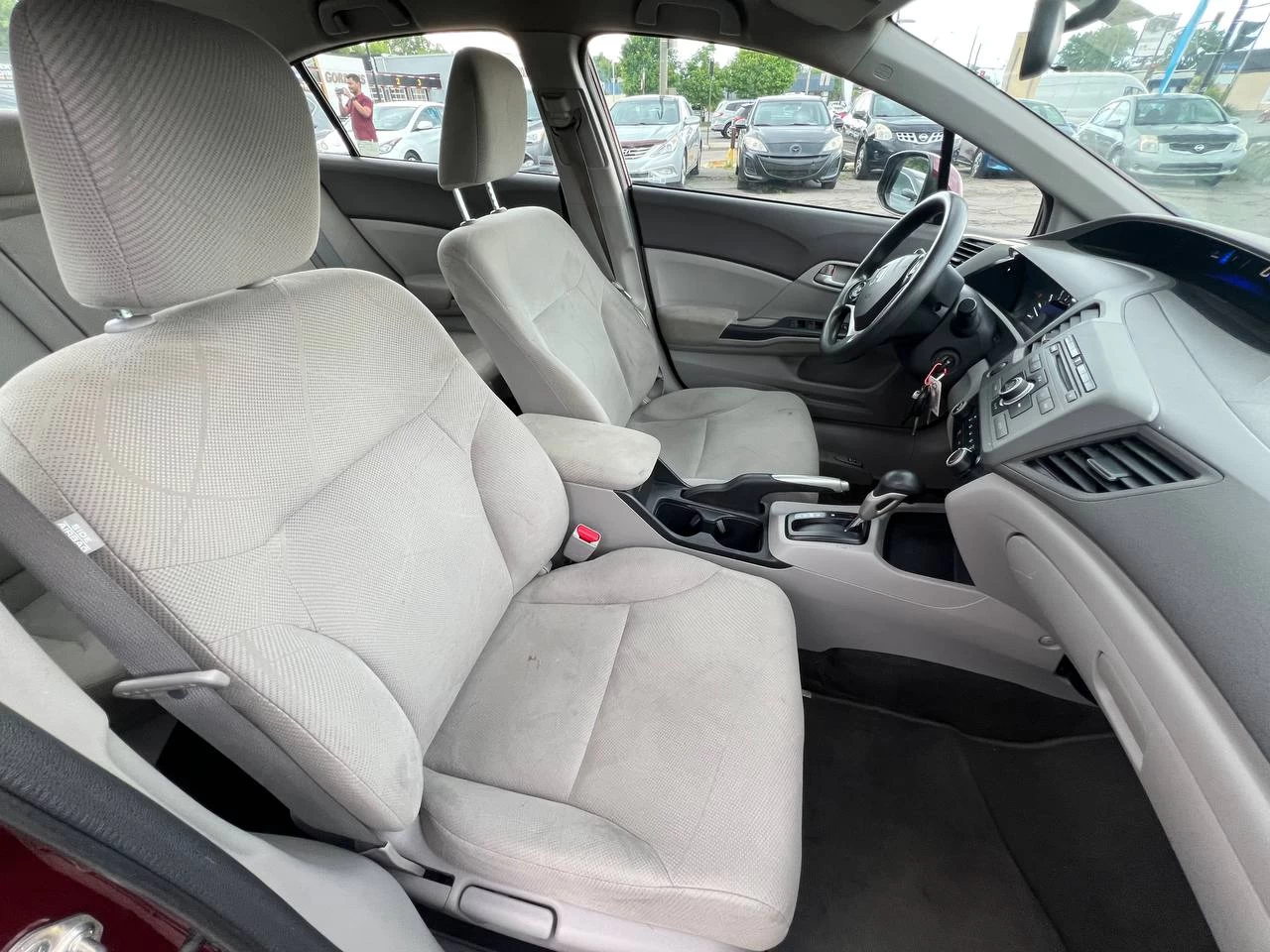 2012 Honda Civic LX** Image principale