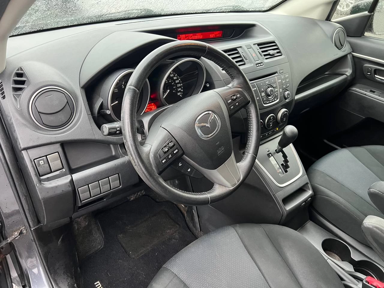 2013 Mazda 5 GS**6 PASSAGERS**Mags** Image principale