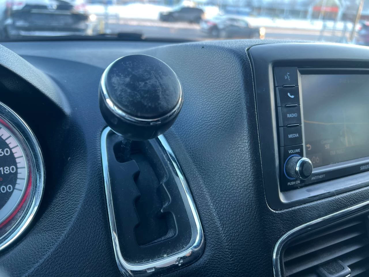 2014 Dodge Grand Caravan Crew**7 PASSAGERS**NAVI**CamÉra de Recul**SIEGES CHAUFFANTS**Volant Chauffant** Main Image