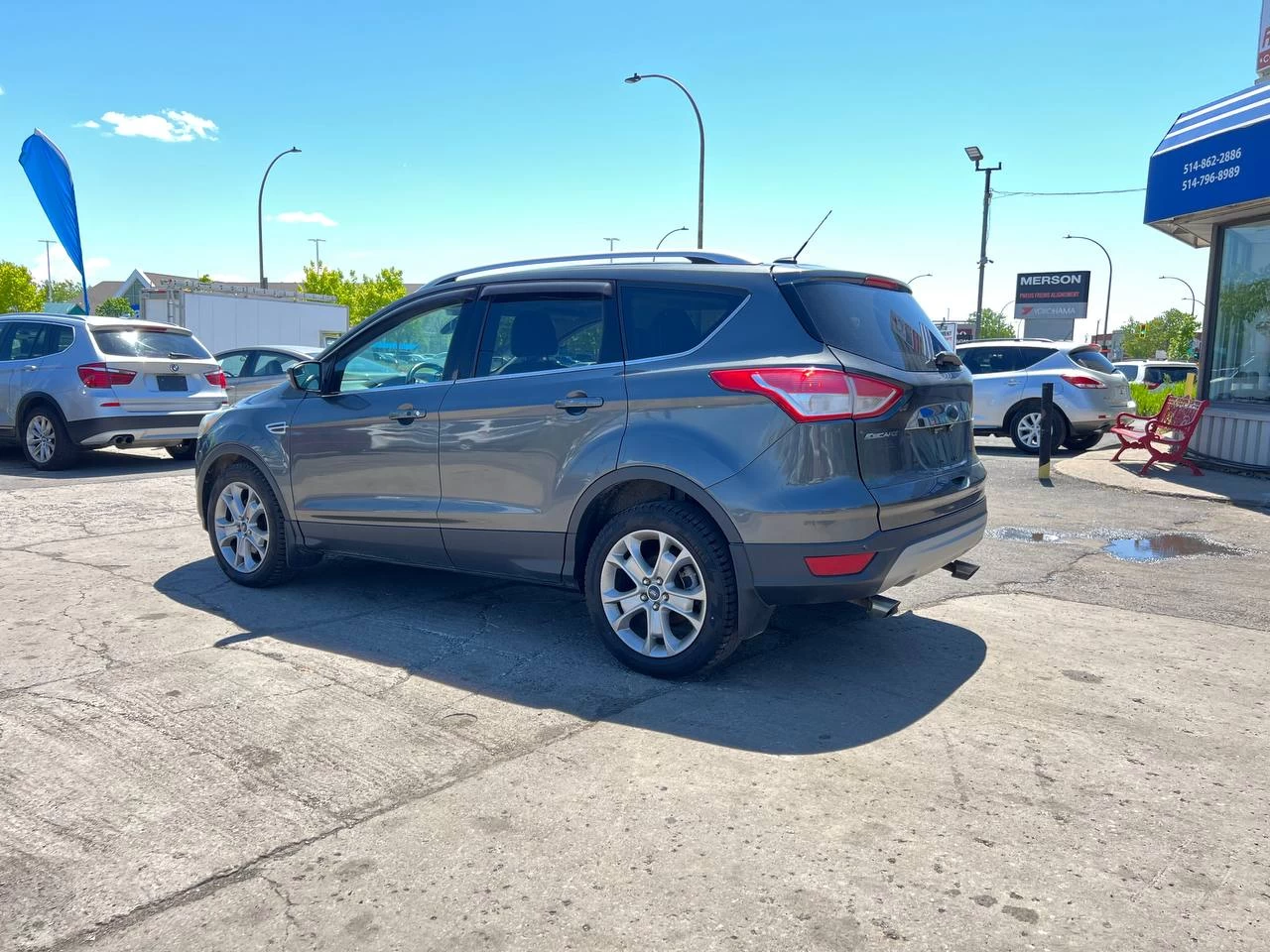 2015 Ford Escape Titanium**AWD** Jamais accidente**Toit Ouvrant**CamÉra de Recul**SIEGES EN CUIR**Navigation**SIEGES CHAUFFANTS**dÉmarrage À distance**MAGS** Image principale