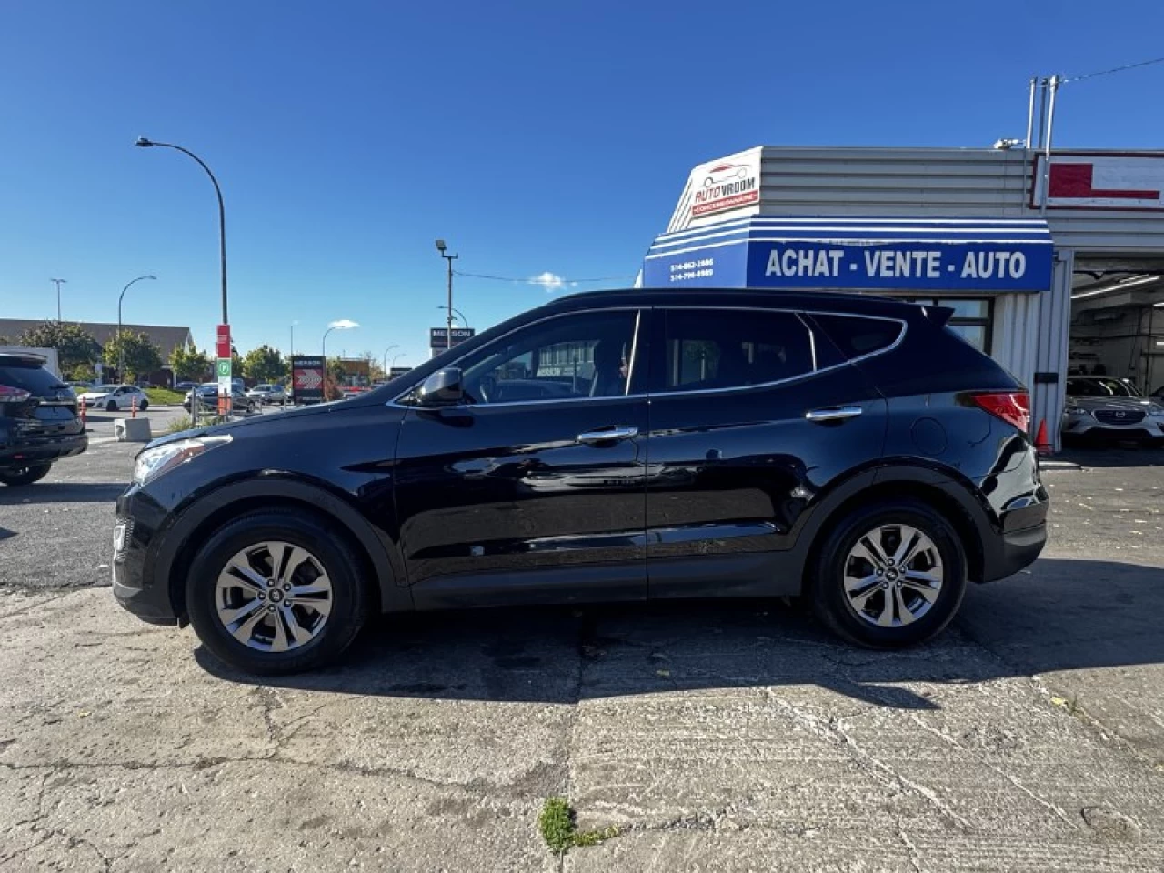 2016 Hyundai Santa Fe Sport Premium**Jamais Accidente**SAAQ CERTIFIEE****SIEGES CHAUFFNATS AVANT ET ARRIERE**VOLANT CHAUFFANTS**MAGS** Image principale