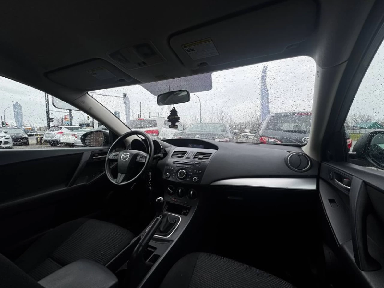 2013 Mazda 3 GX**Financement 1Ère, 2e et 3e chance !! 100% ApprouvÉ Image principale