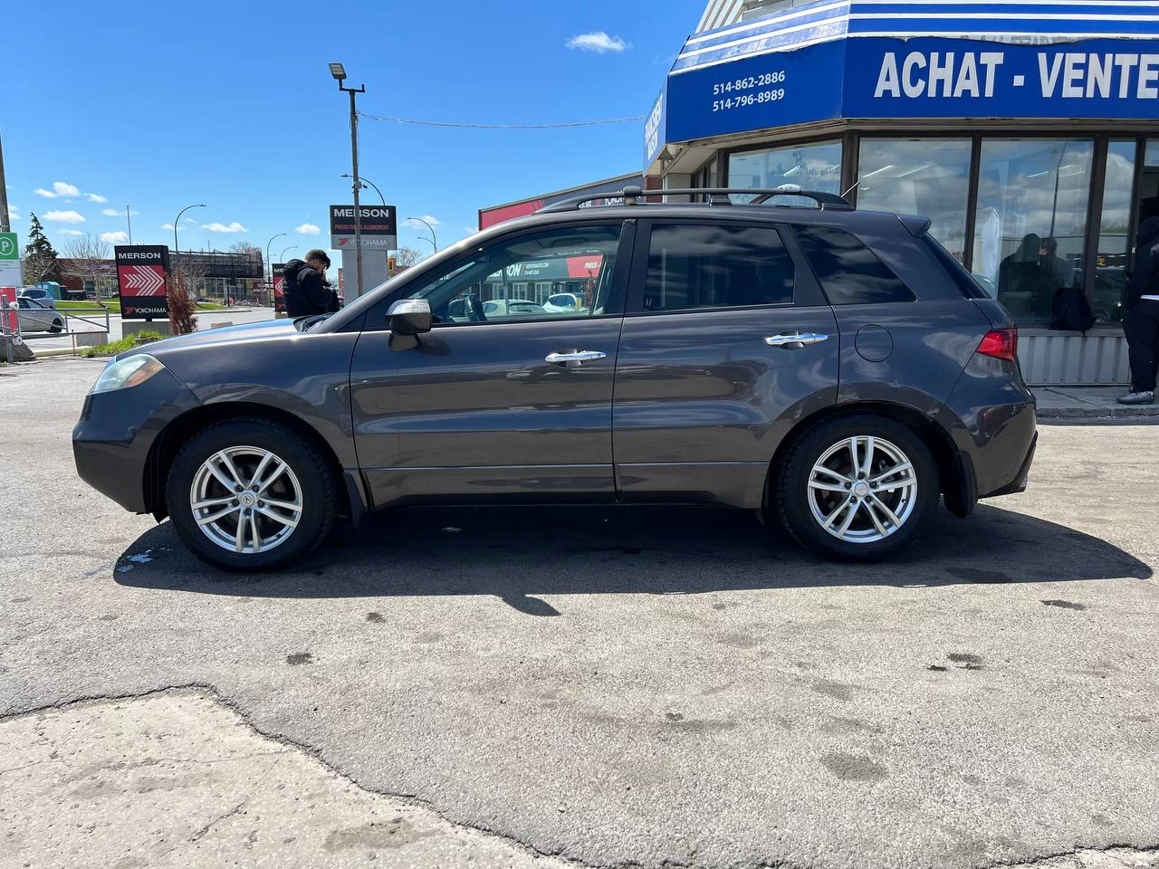 2010 Acura RDX Tech Pkg**AWD**Jamais Accidentee**TOIT OUVRANT**SIEGES CHAUFFNATS**SIEGES EN CUIR**Navigation**Mags** Image principale