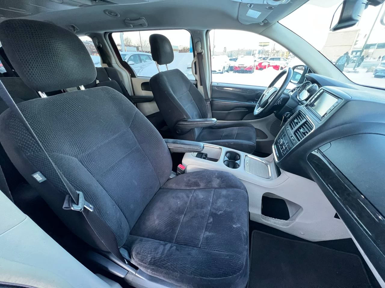 2014 Dodge Grand Caravan Crew**7 PASSAGERS**NAVI**CamÉra de Recul**SIEGES CHAUFFANTS**Volant Chauffant** Main Image