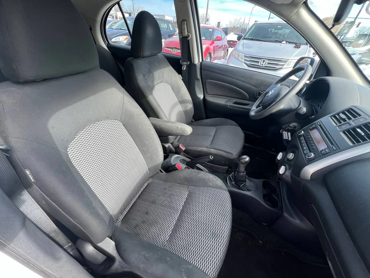 2016 Nissan Micra SV**Jamais Accidentee**Un Proprietaire**AC**MANUELLE** Image principale