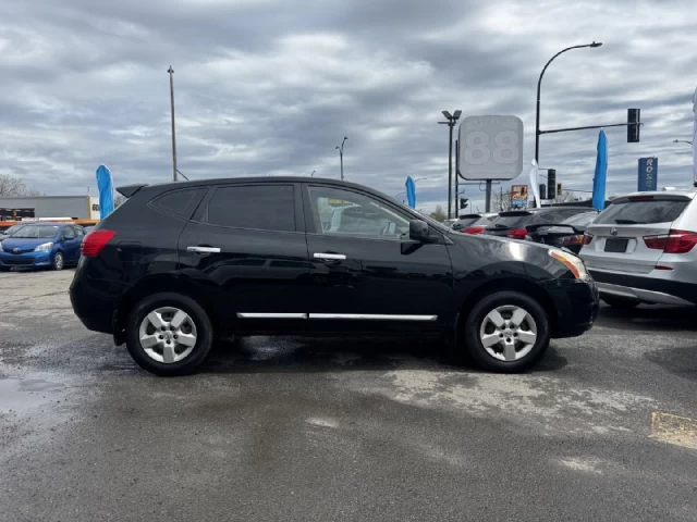 Nissan Rogue S** 2013
