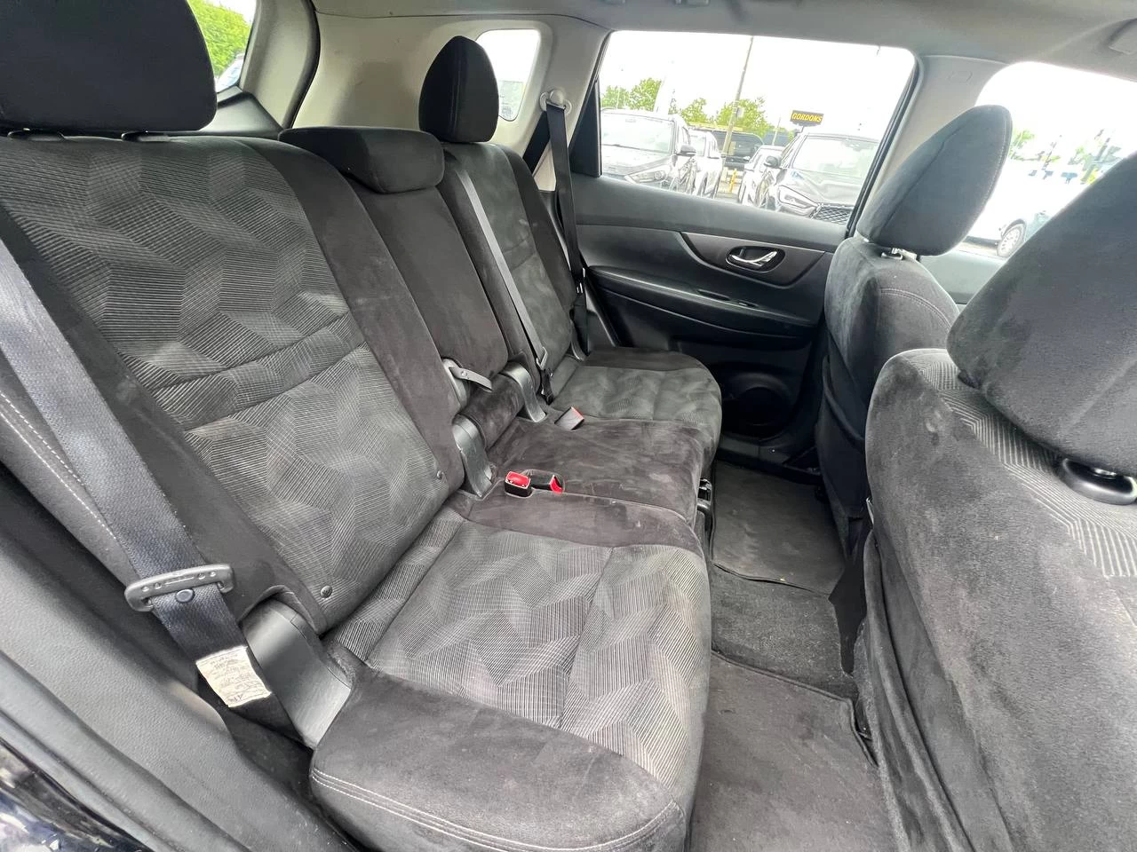 2014 Nissan Rogue SV**AWD**JAMAIS ACCIDENTEE**SAAQ CERTIFIEE**TOIT PANORAMIQUE**CAMERA DE RECUL**SIEGES CHAUFFANTS**MAGS** Image principale
