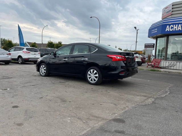 Nissan Sentra S**Jamais accidente** 2017
