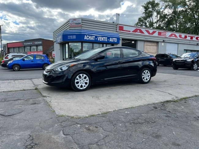 Hyundai Elantra - 2015