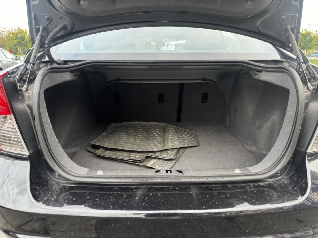 2008 Volvo S40 S40**CUIR**SIEGES CHAUFFNTAS**ANGLE MORT** Image principale