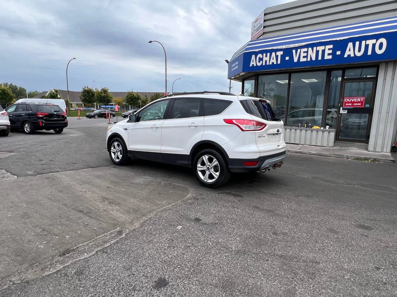 2014 Ford Escape SE**AWD**Jamais Accidente**CamÉra de Recul**SIEGES CHAUFFANTS**MAGS** Image principale