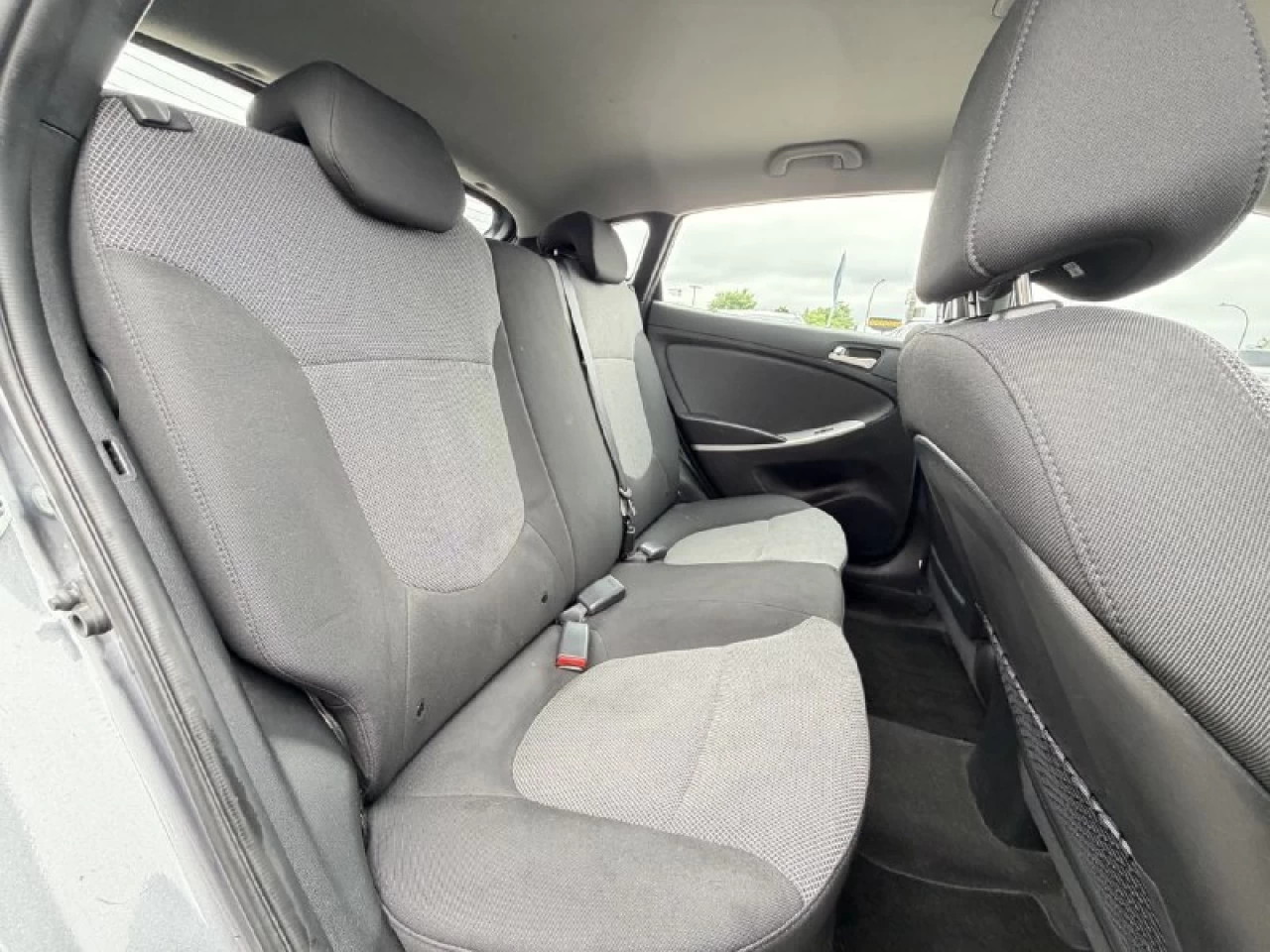 2014 Hyundai Accent GL**TRES BAS KILOMETRAGE**SIEGES CHAUFFNATS**PRIX EN SPECIAL** Image principale