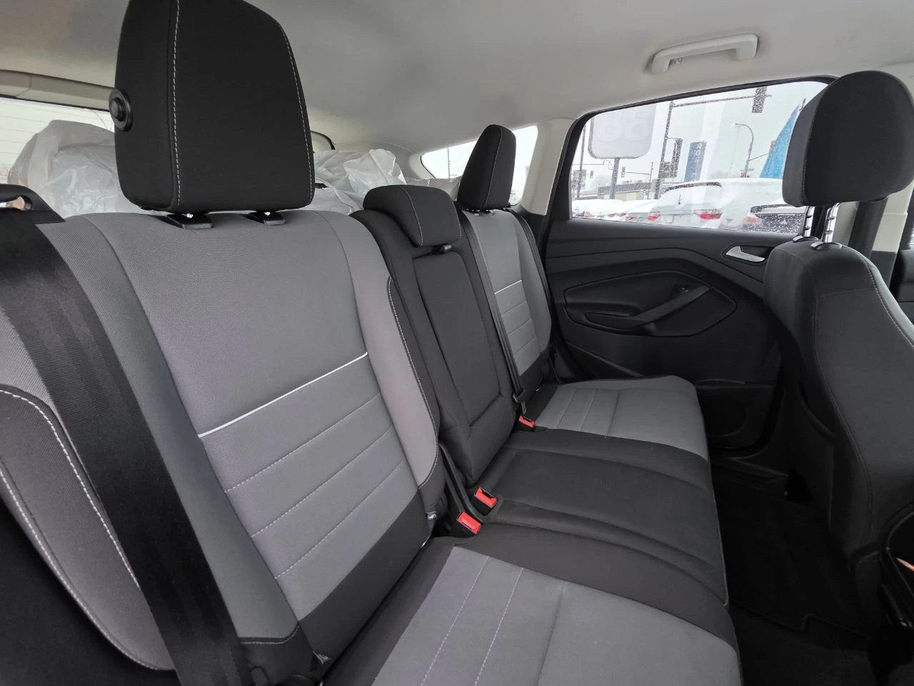 2013 Ford Escape **JAMAIS ACCIDENTEE**TRES BAS KILO**58 000KM**CERTIFIEE**SIEGES CHAUFFANTS**MAGS**EN SPECIAL** Image principale