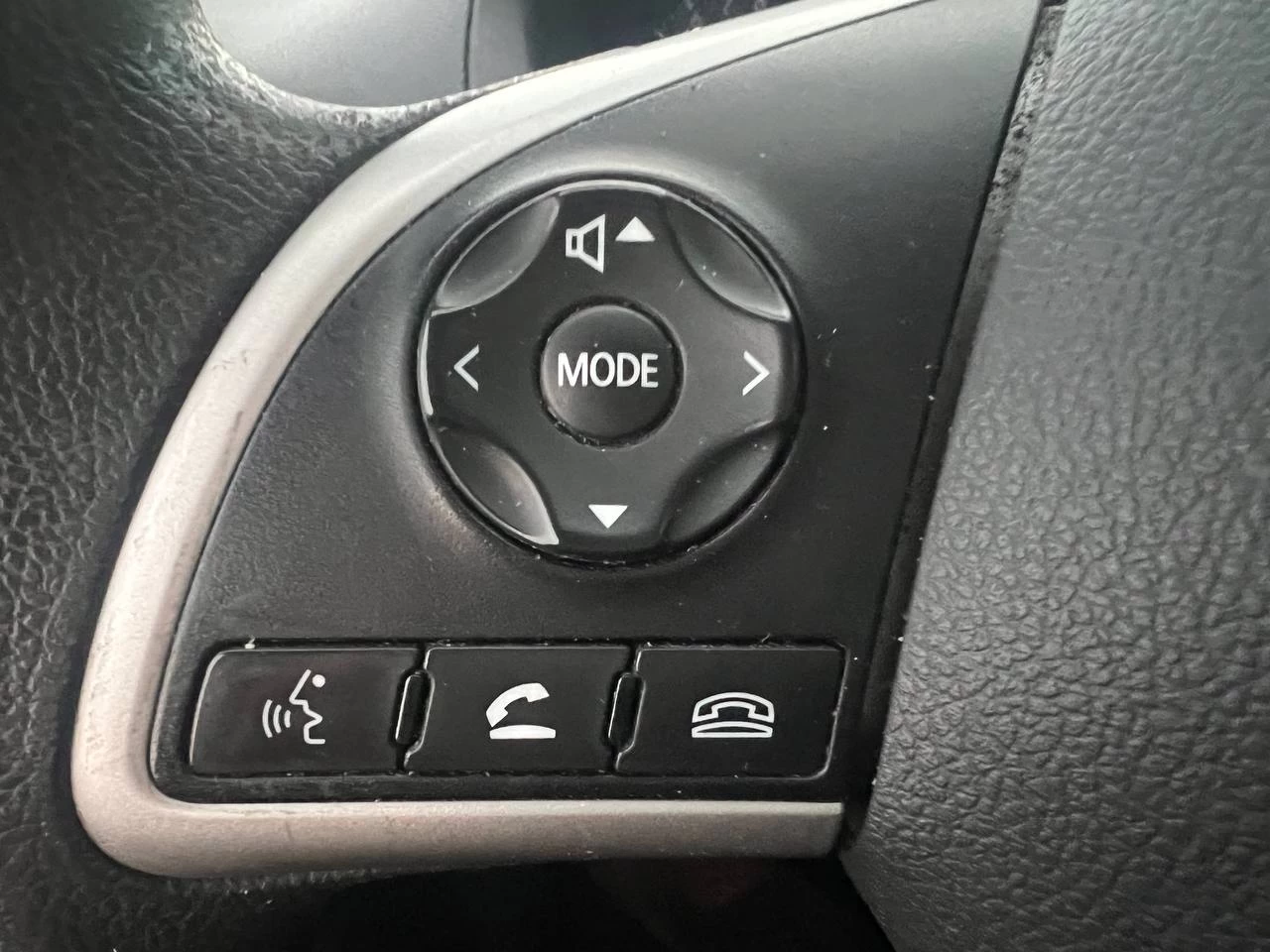 2015 Mitsubishi Mirage ES** Main Image