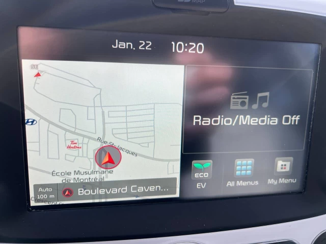 Kia Soul EV Luxury**Jamais Accidentee**NAVIGATION**CUIR**SIEGES CHAUFFANTS AVANT ET ARRIERE**SIEGES FROIDS**VOLANT CHAUFFANT**MAGS** 2016