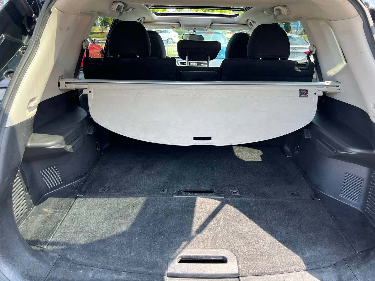 2014 Nissan Rogue SV**AWD**TOIT OUVRANT PANORAMIQUE**CAMERA DE RECULE**SIEGES CHAUFFNATS** Image principale