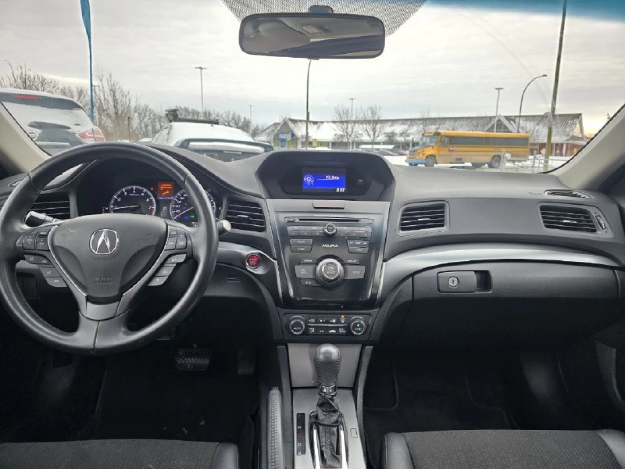 2015 Acura ILX Toit Ouvrant**CAMERA DE RECUL**SIEGES CHAUFFANTS**MAGS** Image principale