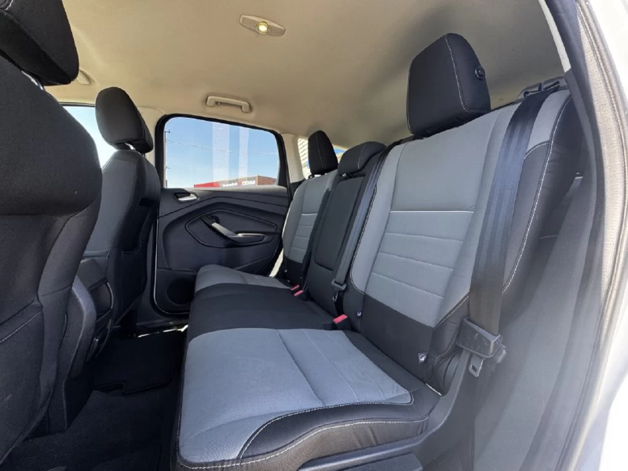 2014 Ford Escape SE**AWD**SIEGES CHAUFFANTS** Image principale
