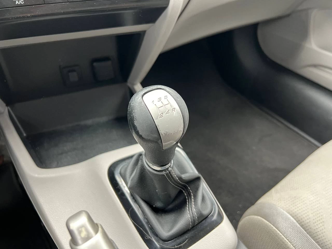 2012 Honda Civic LX** Image principale