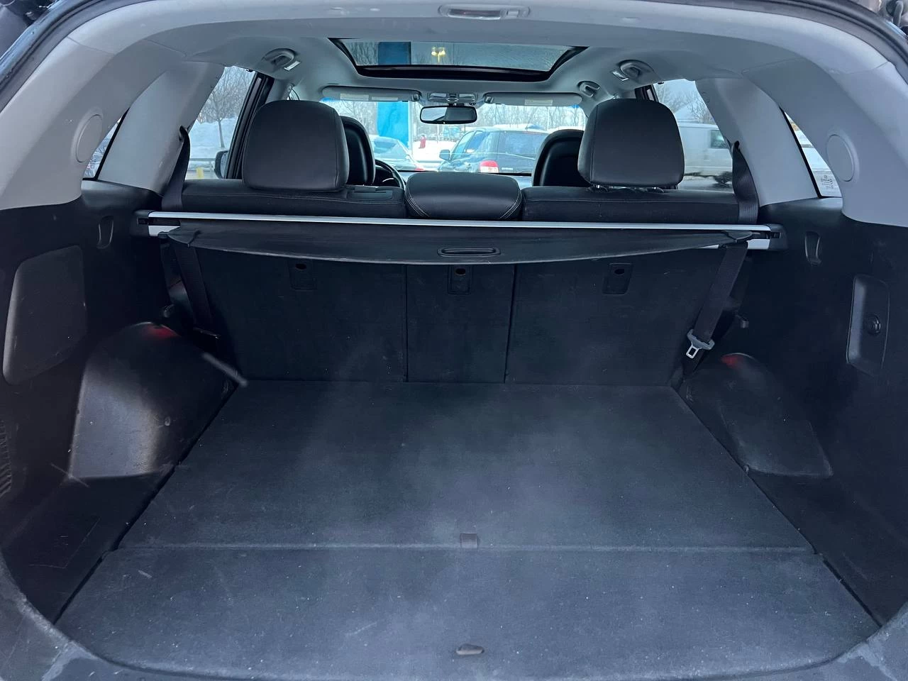 2014 Kia Sorento SX**JAMAIS ACCIDENTEE**AWD**TOIT OUVRANT PANAROMIQUE**CAMERA DE RECULE**NAVI**SIEGES EN CUIR**SIEGES CHAUFFANTS AVANT ET ARRIERE**SiÈge VentilÉ**VOLANT CHAUFFANT**Alerte d’angle mort** Main Image