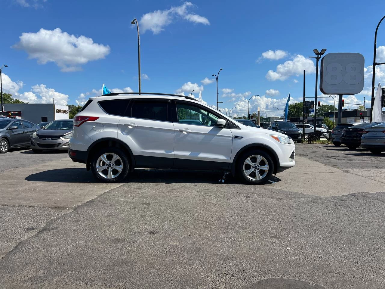 2015 Ford Escape SE**AWD**SAAQ CERTIFIEE**Jamais accidente**CamÉra de Recul**Navigation**SIEGES CHAUFFANTS**MAGS**DÉmarreur À Distance** Image principale