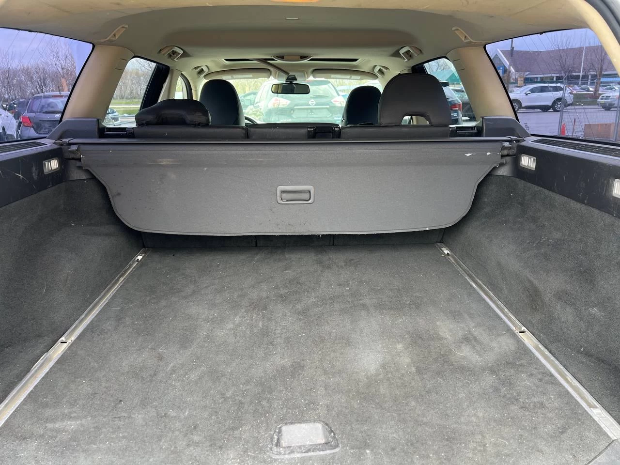 2009 Volvo XC70 3.2L**AWD**TOIT OUVRANT**SIEGES CHAUFFNATS**CUIR**PUSH TO STRAT** Image principale