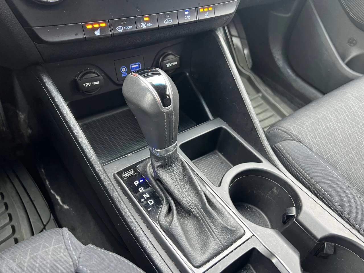 2016 Hyundai Tucson Premium**AWD**Jamais Accidentee**SAAQ Certifie**CAMERA DE RECUL**SIEGES CHAUFFANTS**MAGS**SIEGES CHAUFFANTS ARRIERE**Alerte d'angle Mort** Main Image