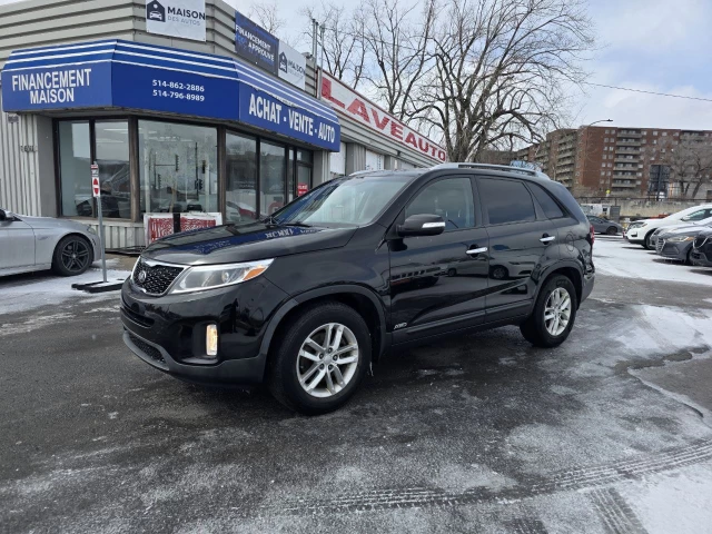 Kia Sorento LX**AWD**4 Cylinders**SIEGES CHAUFFANTS**MAGS** 2015