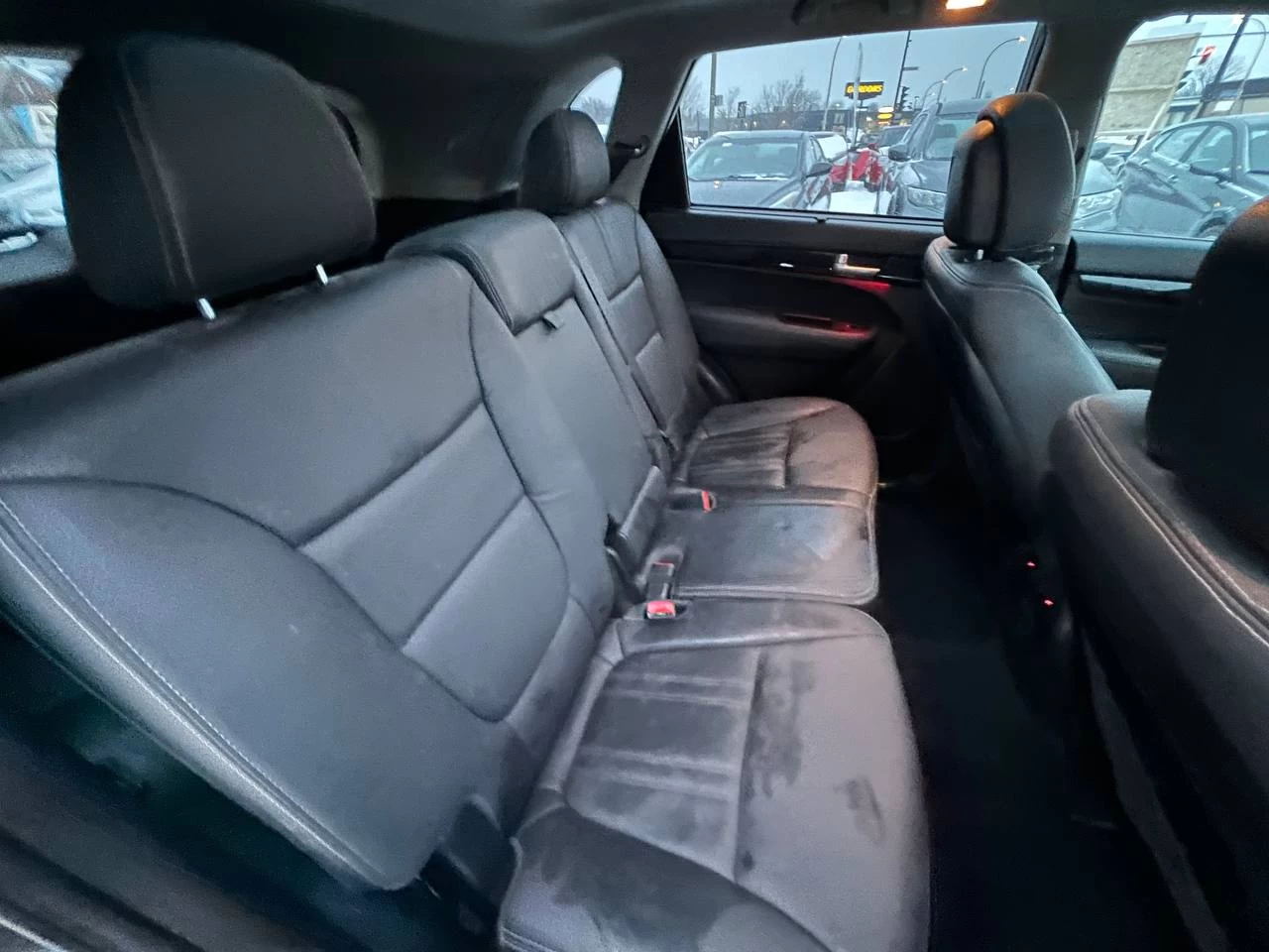 2014 Kia Sorento SX**JAMAIS ACCIDENTEE**AWD**TOIT OUVRANT PANAROMIQUE**CAMERA DE RECULE**NAVI**SIEGES EN CUIR**SIEGES CHAUFFANTS AVANT ET ARRIERE**SiÈge VentilÉ**VOLANT CHAUFFANT**Alerte d’angle mort** Main Image