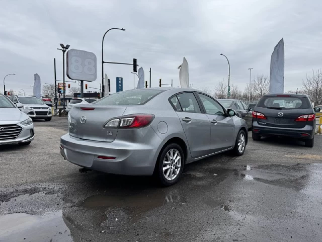 Mazda 3 GX**Financement 1ère, 2e et 3e chance !! 100% Approuvé 2013