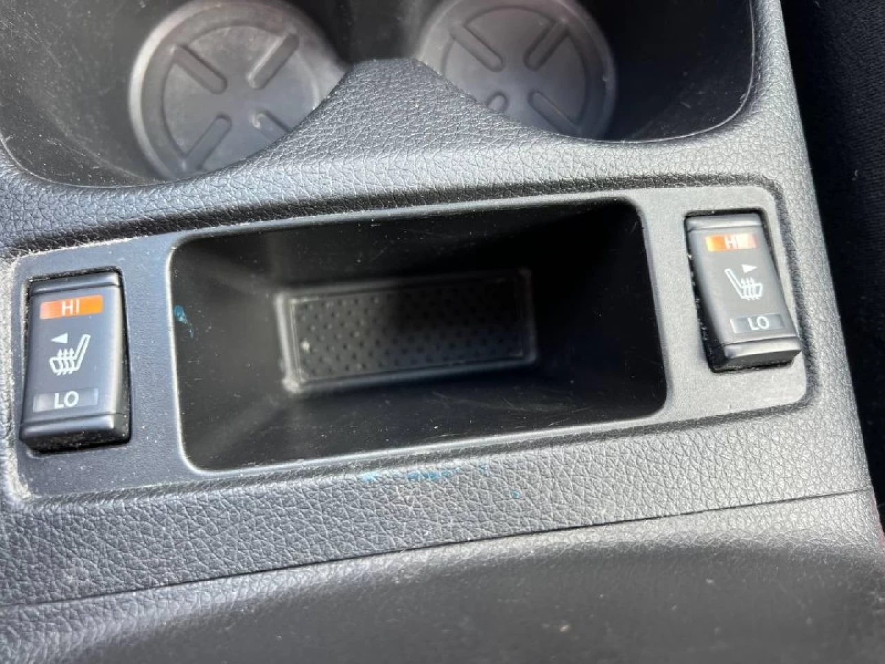 2014 Nissan Rogue SV**AWD**TOIT OUVRANT PANORAMIQUE**CAMERA DE RECULE**SIEGES CHAUFFNATS** Image principale