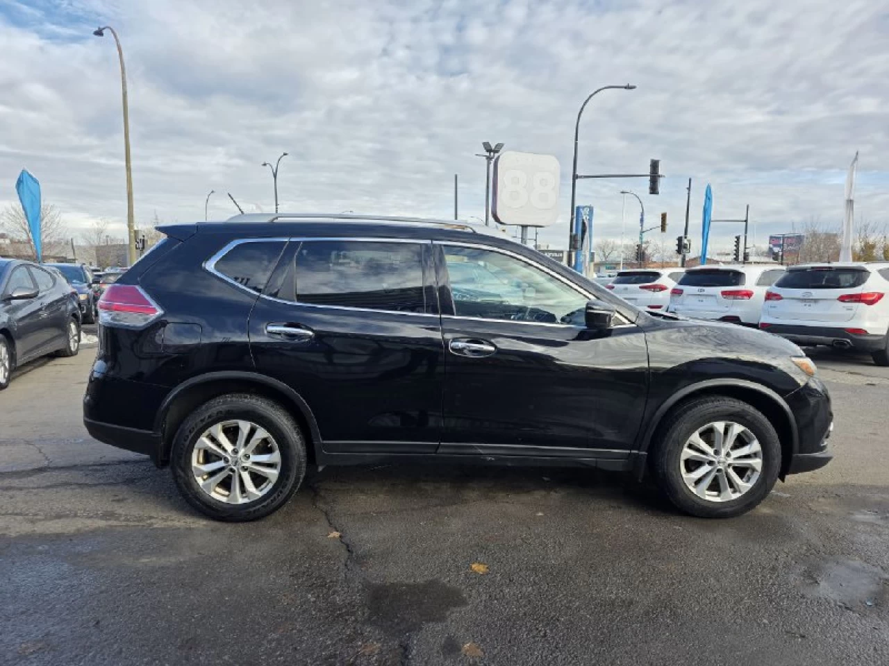 2014 Nissan Rogue **SV**JAMAIS ACCIDENTEE**SAAQ CERTIFIEE**TOIT PANORAMIQUE**CAMERA DE RECUL**SIEGES CHAUFFANTS**MAGS** Main Image
