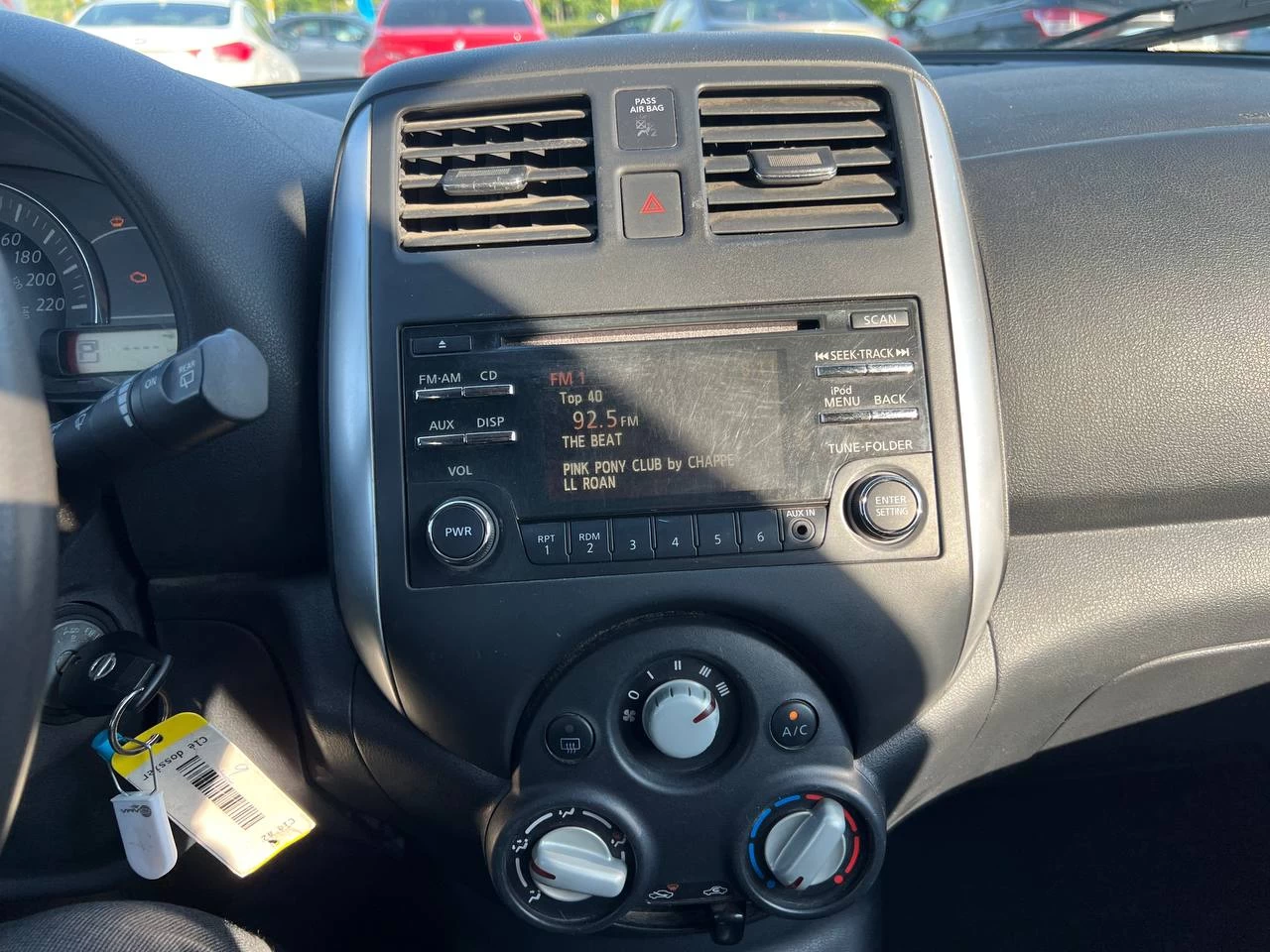 2015 Nissan Micra SV**CAMERA DE RECUL**SIEGES CHAUFFANTS**REG DU VITESSE*** Image principale