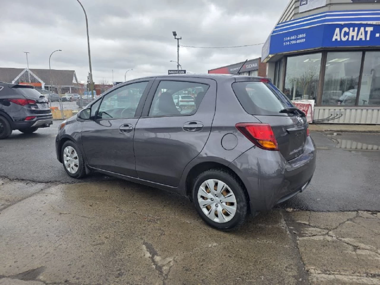 2016 Toyota Yaris LE**Jamais Accidente** Image principale