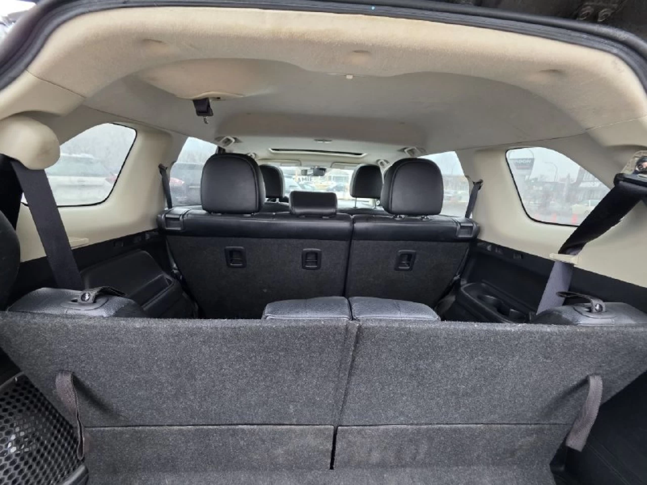 2015 Mitsubishi Outlander **GT**JAMAIS ACCIDENTEE**7 PASSAGERS**CUIR**NAVI**CAMERA DE RECUL**SIEGES CHAIFFANTS**MAGS** Image principale