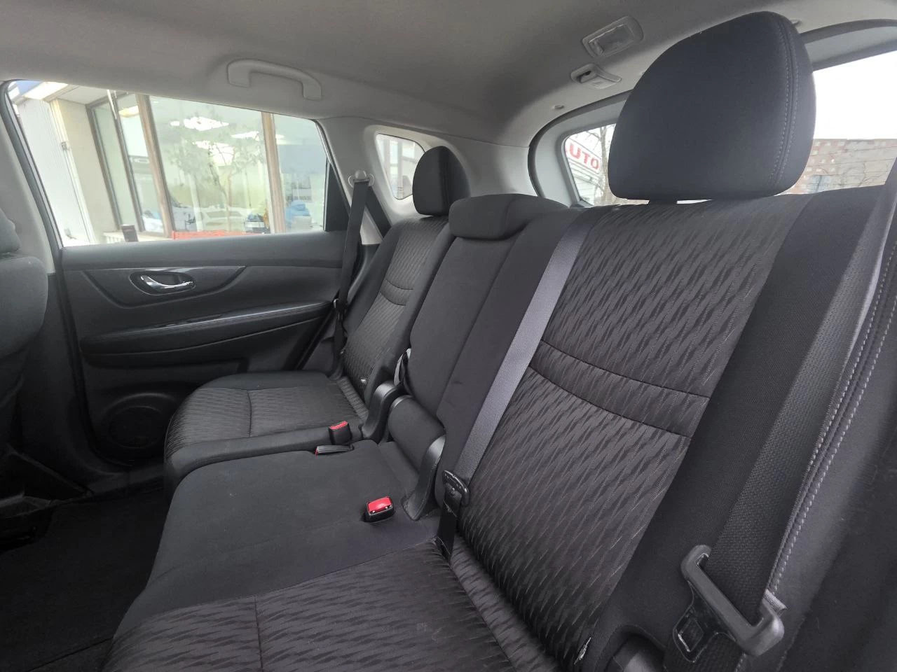 2018 Nissan Rogue S**AWD**CAMERA DE RECUL** Image principale