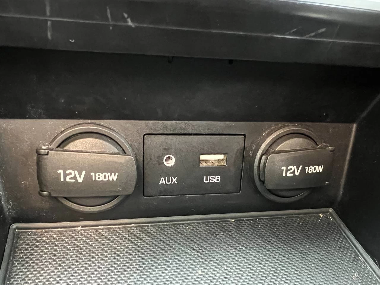 2017 Hyundai Elantra GL**CAR PLAY**CAMERA DE RECULE**SIEGES CHAUFFANTS**VOLANT CHAUFFANTS**ANGLE MORT**MAGS** Image principale