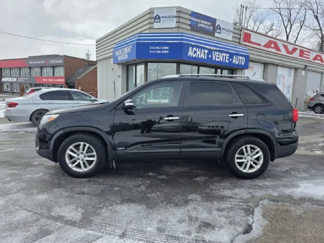 Kia Sorento LX**AWD**4 Cylinders**SIEGES CHAUFFANTS**MAGS** 2015
