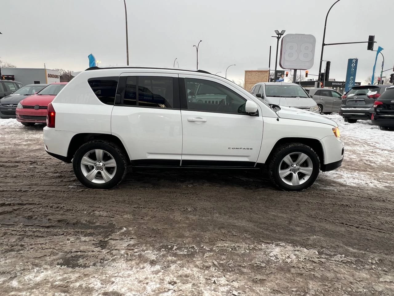 2016 Jeep Compass High Altitude**CERTIFIÉE SAAQ**4X4**Toit Ouvrant**CAMERA DE RECUL**Sieges en Cuir**SIEGES CHAUFFANTS**MAGS**Tres Bien Entretenu** Image principale