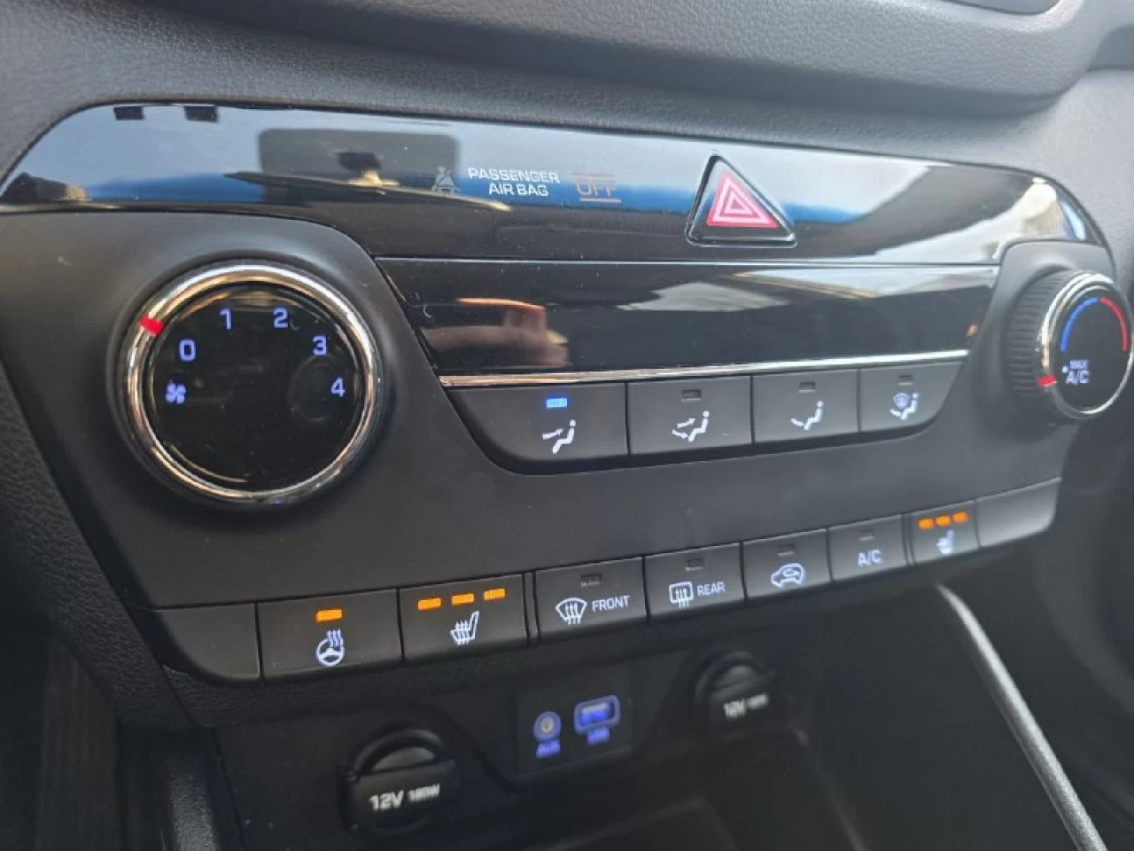 2017 Hyundai Tucson AWD**SAAQ CERTIFIEE**JAMAIS ACCIDENTEE**CAMERA DE RECUL**SIEGES CHAUFFANTS**MAGS** Image principale